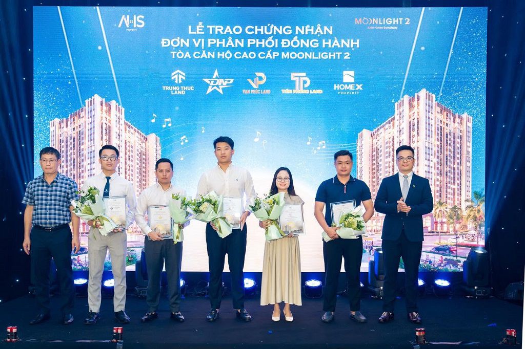 lễ ký kết đơn vị phân phối chung cư moonglight 2 Anlac
